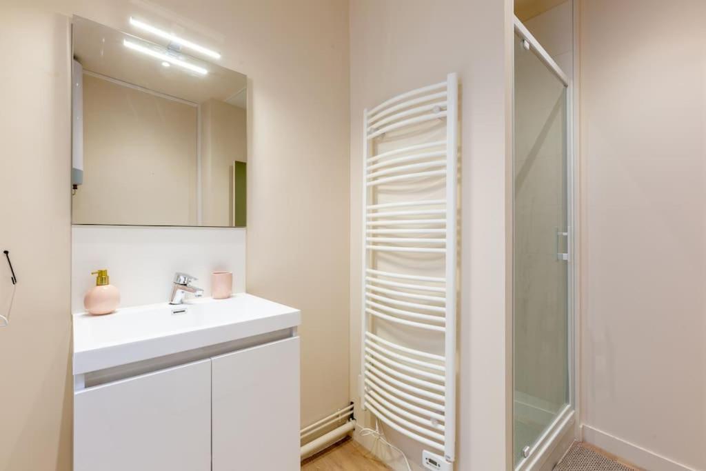 Appartement De Standing Place Saint Marc III G 루앙 외부 사진